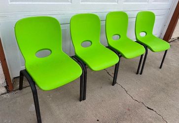 Lifetime 4 chairs