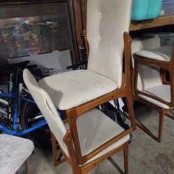 Free MCM Chairs