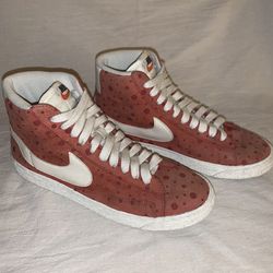 Nike Blazer Mid Suede Bright Crimson/White Sneakers 518171-613 Women 7.5