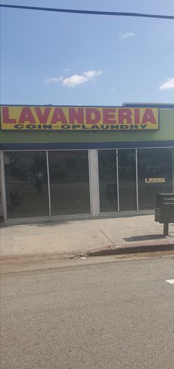 1600 Sq ft Space for Lease