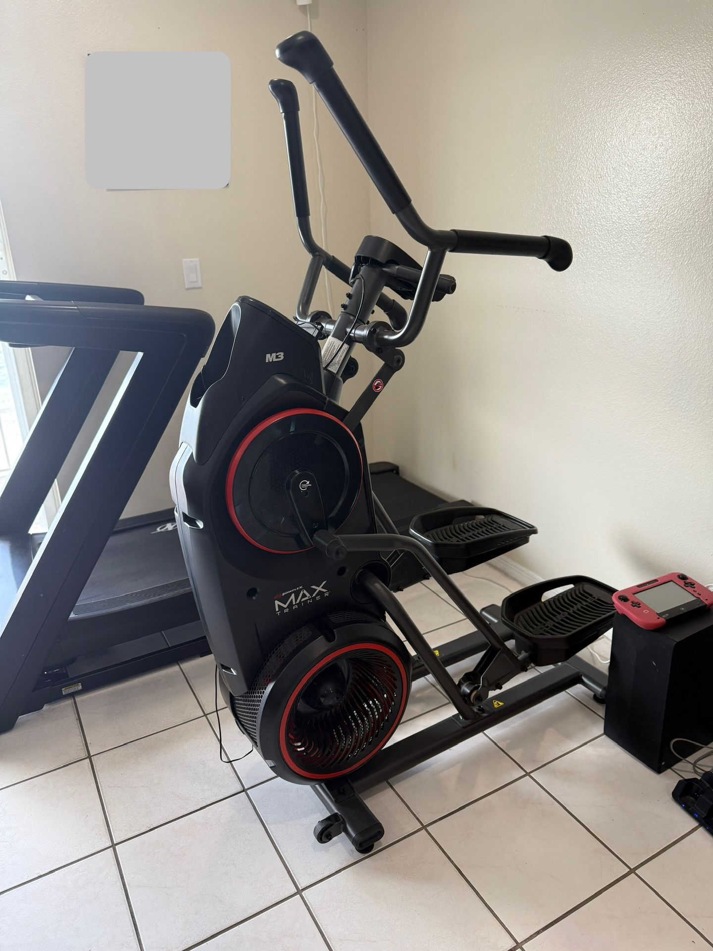 Bowflex Max Trainer M3 Elliptical - Black (Excellent condition)