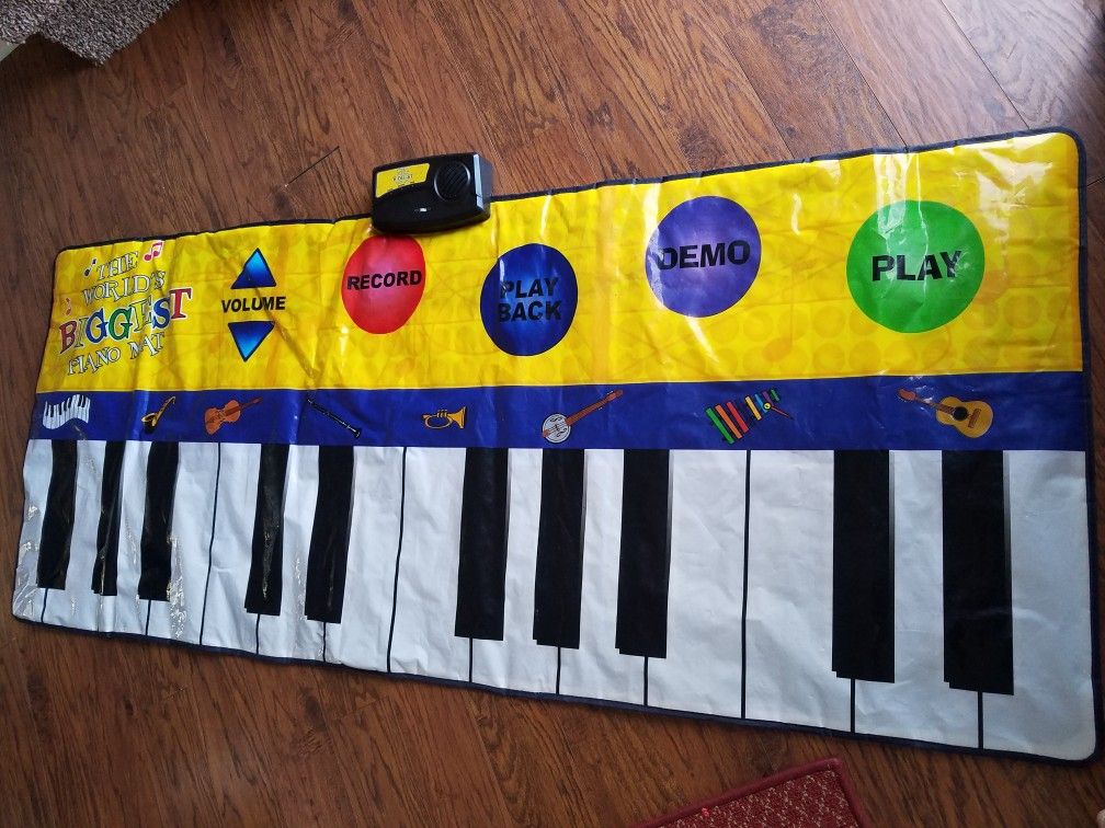 Kids Piano Mat.