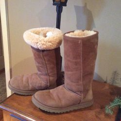 Authentic Ugg Boots