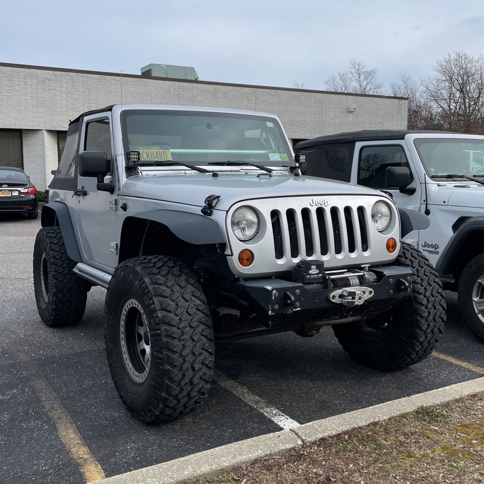 2009 Jeep Wrangler for Sale in Ronkonkoma, NY - OfferUp
