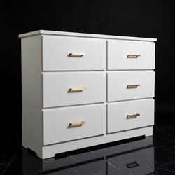 Modern White Solid Wood 6-Drawer Dresser - Minimalist Design with Gold Handles