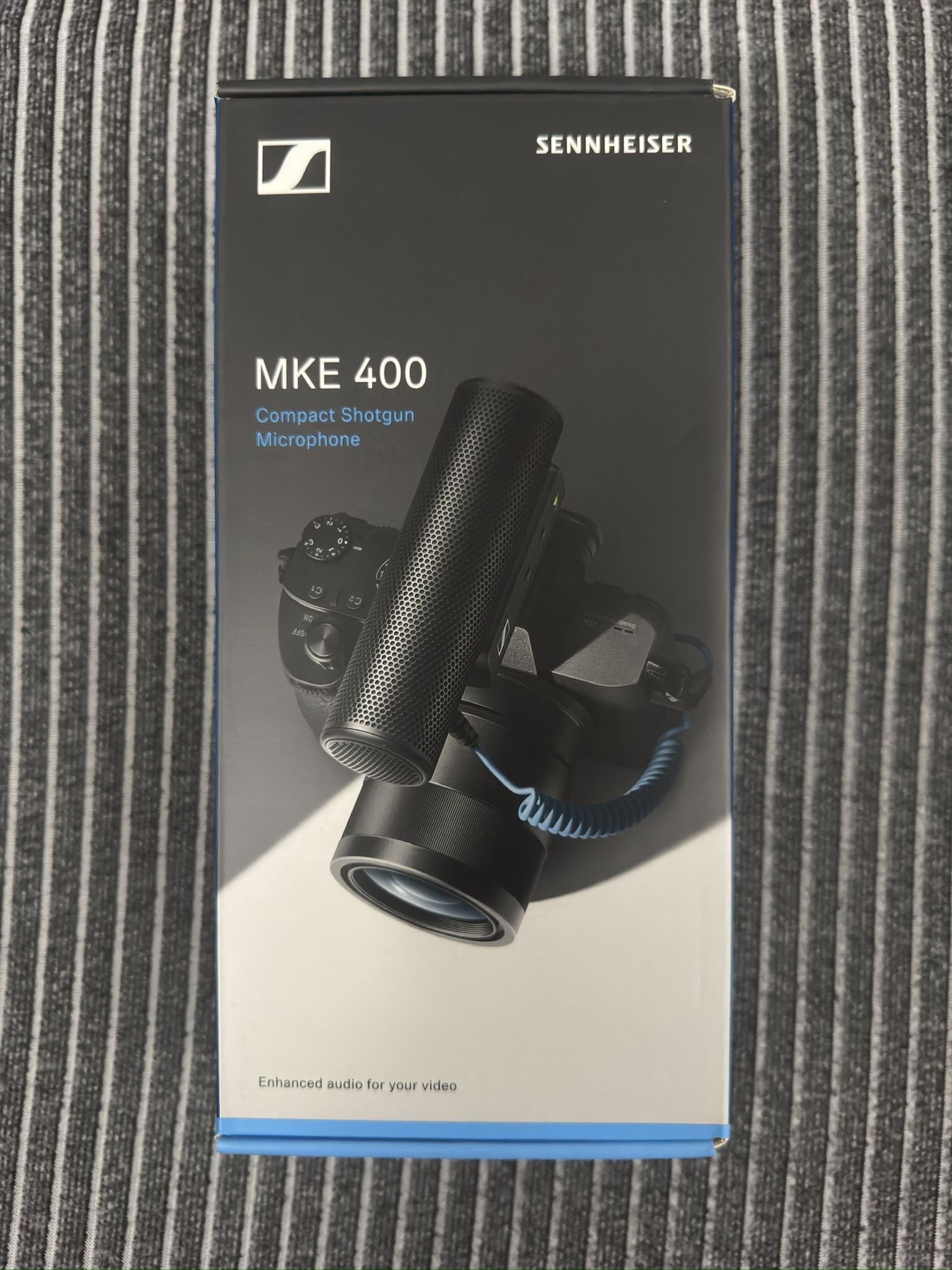 Sennheiser MKE 400 Camera-Mount Shotgun Microphone (2nd Generation)