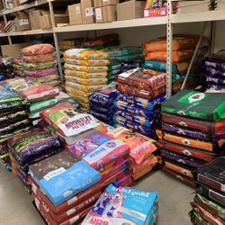 Pet Food & Supplies