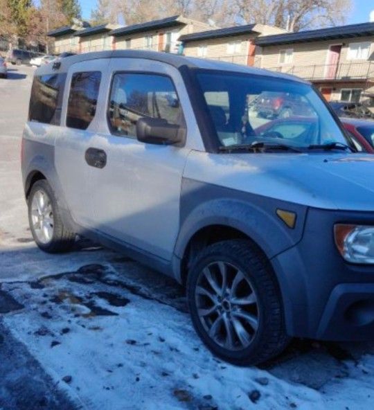 2003 Honda Element