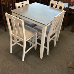 Square Counter Height Dining Sets 