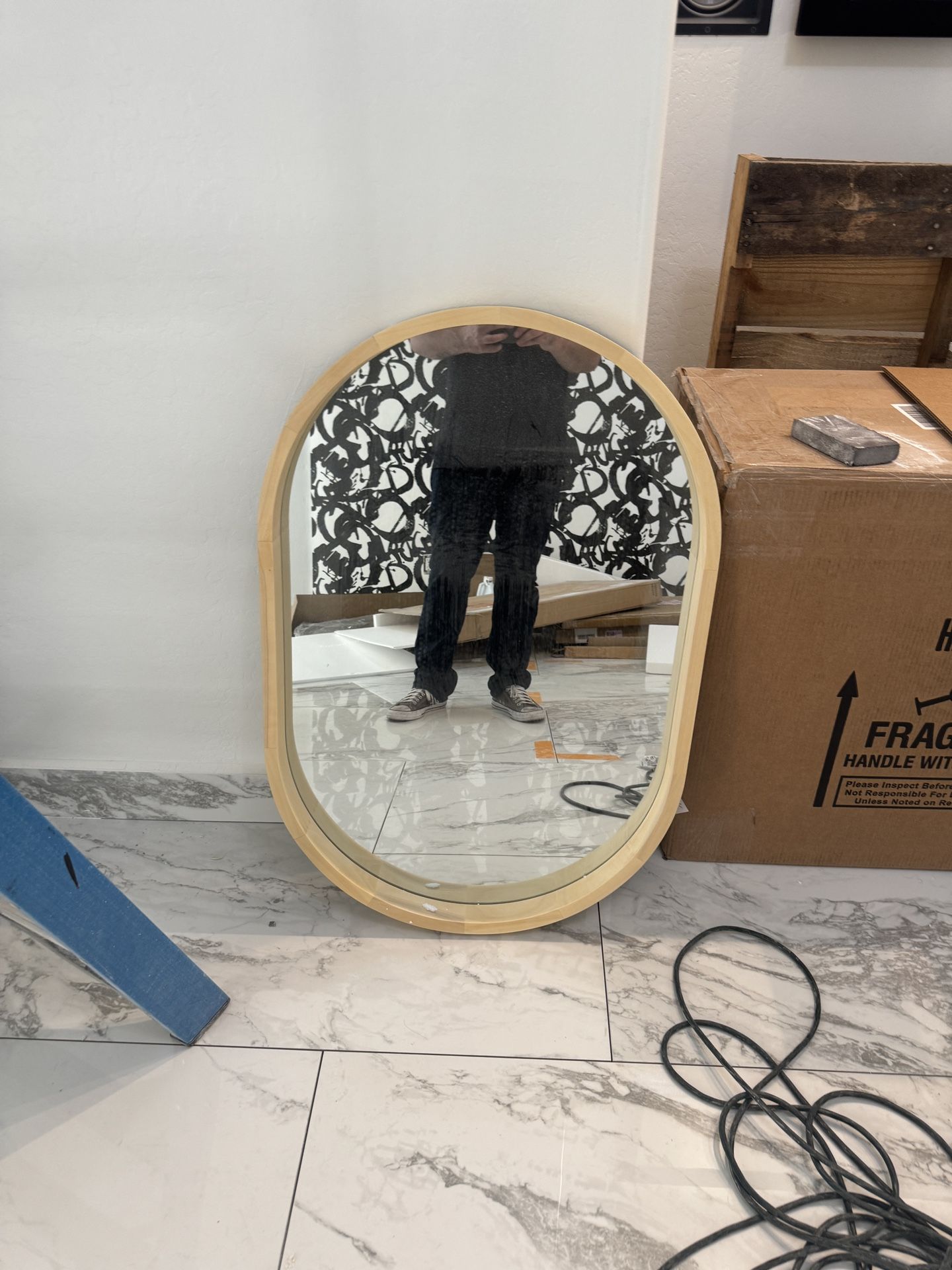 Kate & Laurel Brand New Modern Wooden Mirror