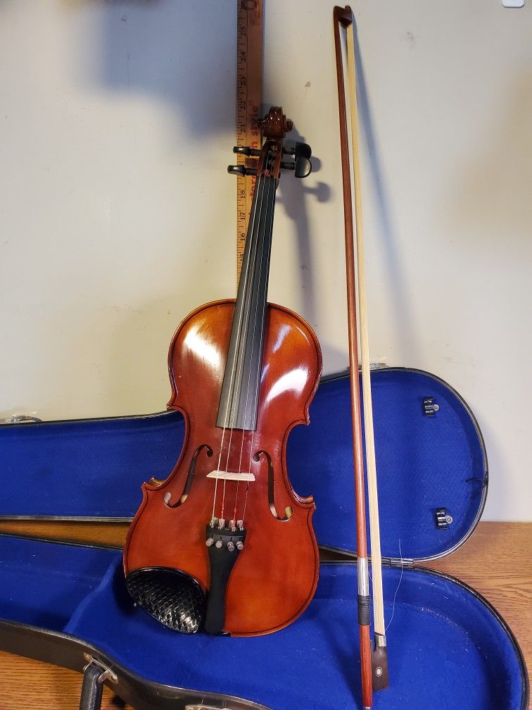Josef Lorenz Luby (Schonbach) Made In Czechoslovakia Violin W/ Hard Case