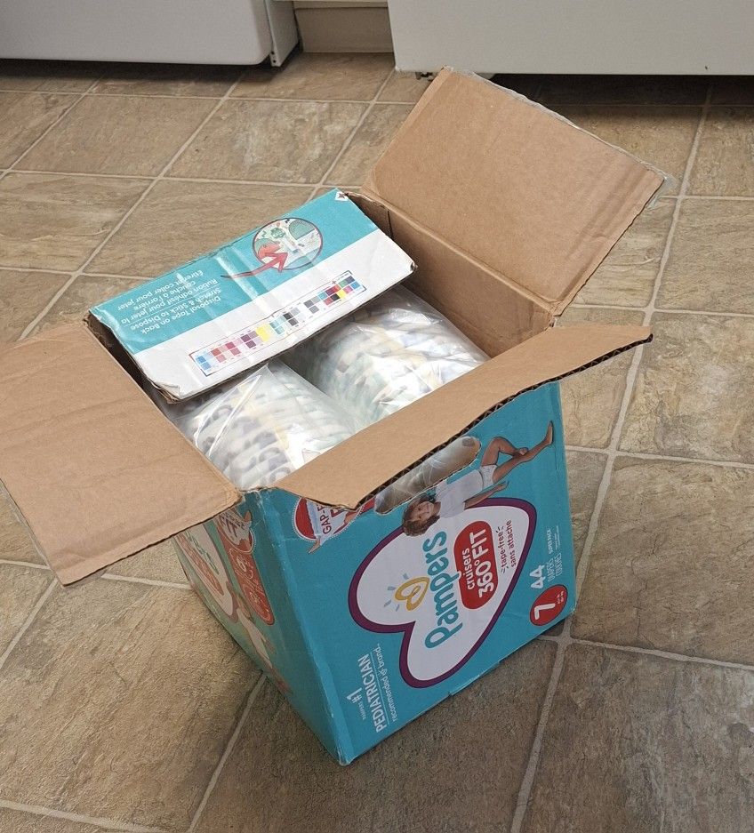 Pampers