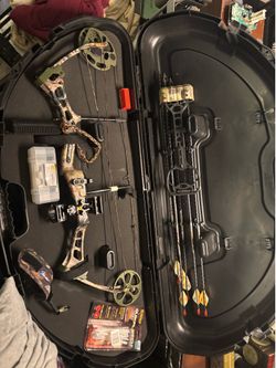 Bear compound bow