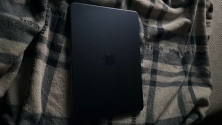 Mac book