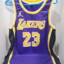 Lakers Lebron Jersey Small