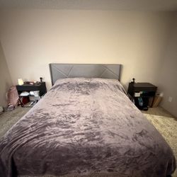 King Bedroom Set – Must Go (Moving Out of State)