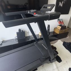 Treadmill  - NORDICTRACK T Series 5