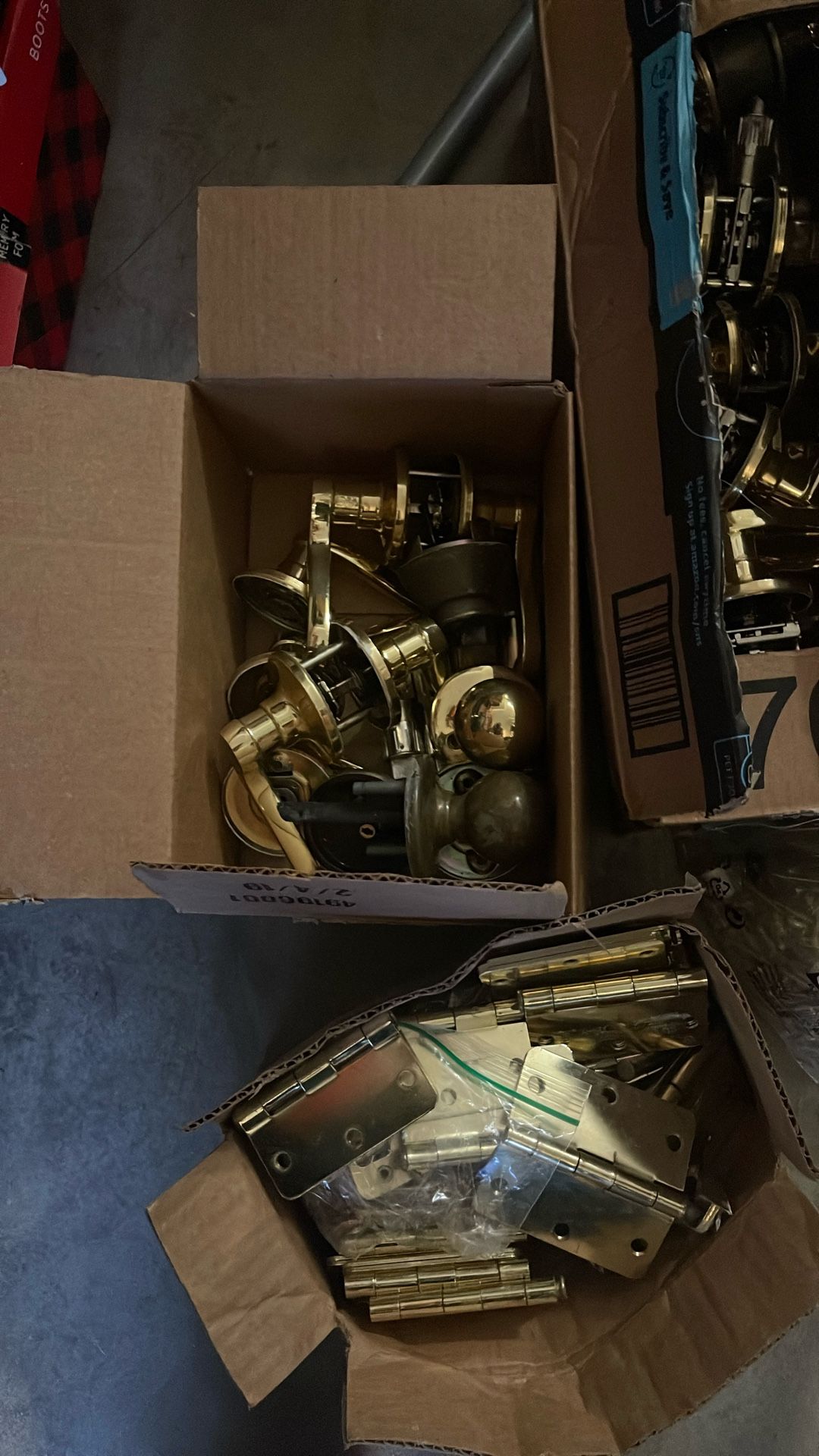 Lots Of Door Handles And Locks In Good Working Condition