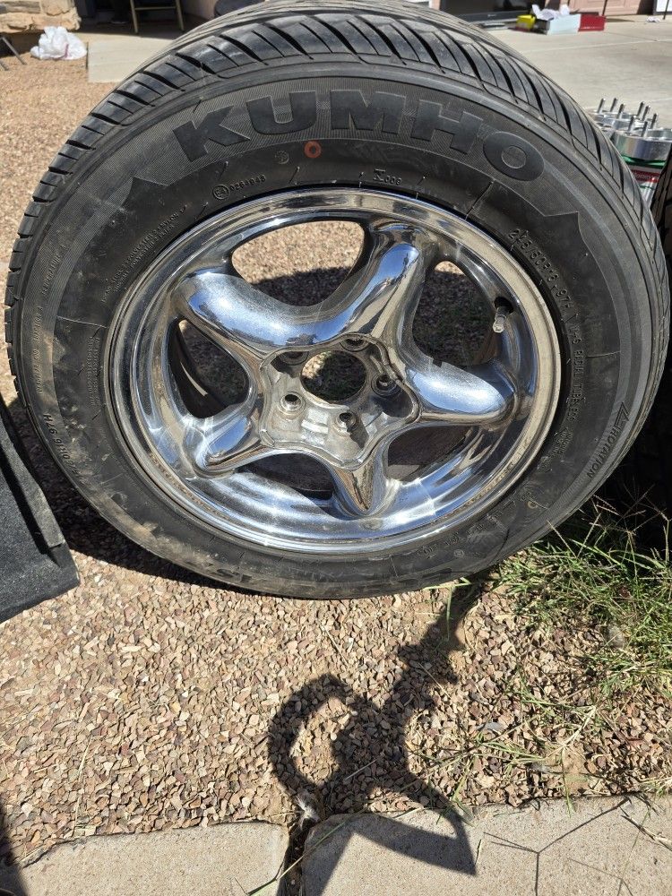 Mustang Rim And Tire