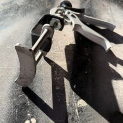 Dual Piston Brake Caliper Compressor Tool 