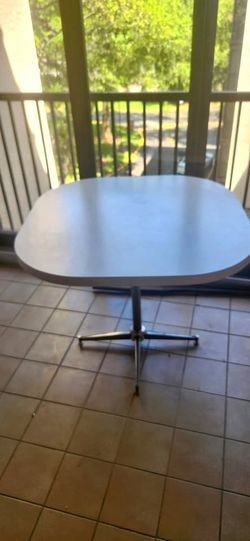 Pedestal Dining Table / Desk – Wood Top with Metal Base (Needs TLC)