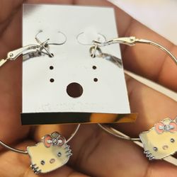 Hello Kitty Earrings