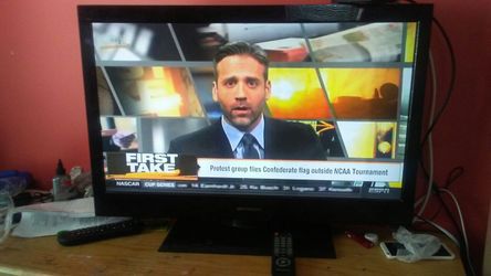 32" Emerson flatscreen tv $100