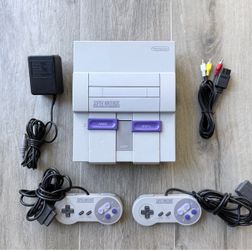 Original Super Nintendo (SNES) Console