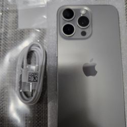 Unlocked Apple iPhone 15 Pro Max 256GB Capacity..