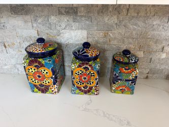 Set canisters for kitchen