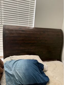 Bed frame