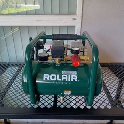 Rolair Quiet air Compressor 