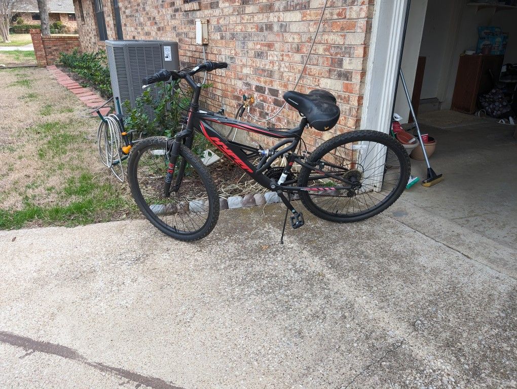 24 Hyper Shocker Bike for Sale in Irving TX OfferUp