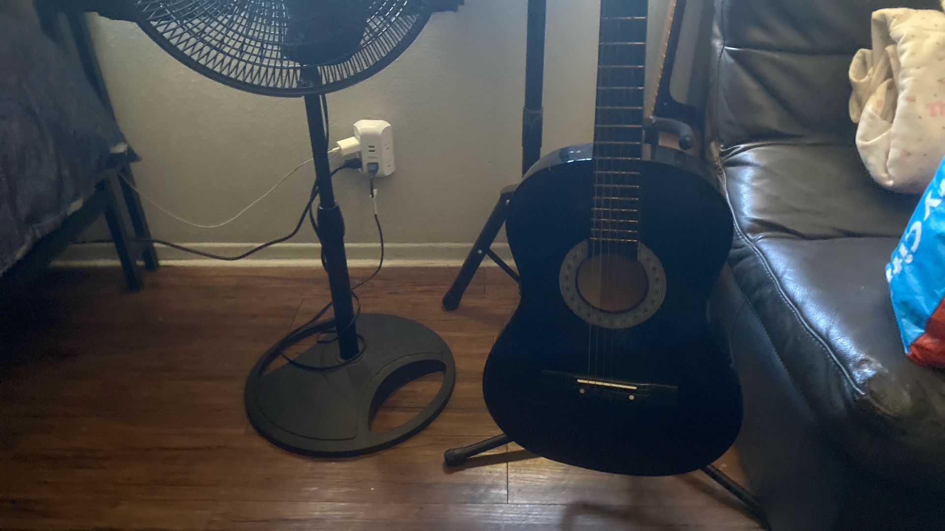 BC Acoustic Guitar