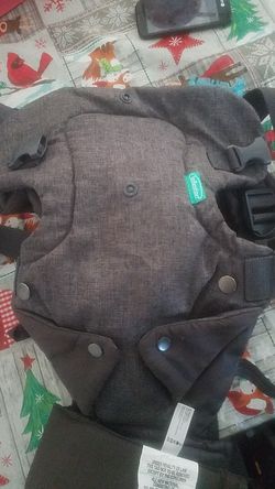 Infantino baby carrier