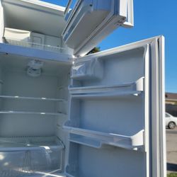 ...Refrigerator ......