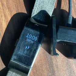 Fitbit HR Heart rate and Steps Tracker 