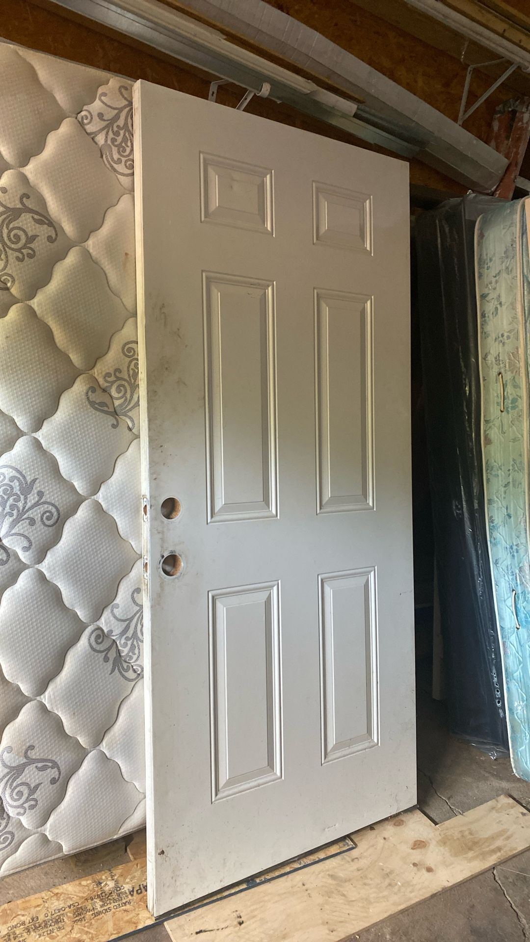 Puerta De Metal 36”