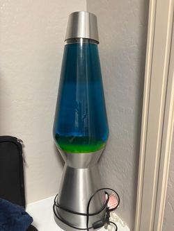 Very large lava lamp need a bulb