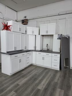 Kitchen Cabinets set