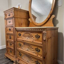 Vintage Wood Dresser with Mirror & Marble Top – Great Condition