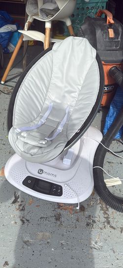 4Moms Baby Swing