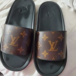 Louis Vuitton Slides