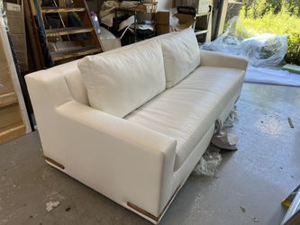 Custom Sofa With Pull Out Bed