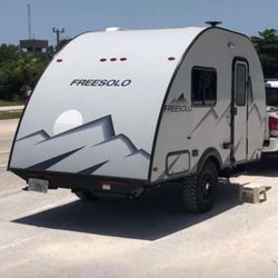 2021 RV Free solo 16”