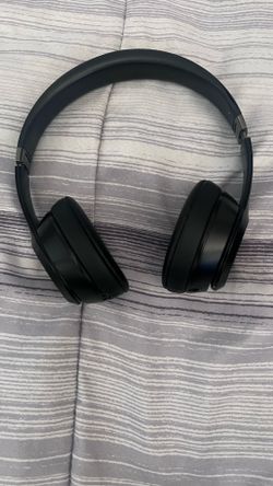 Beats Solo 4