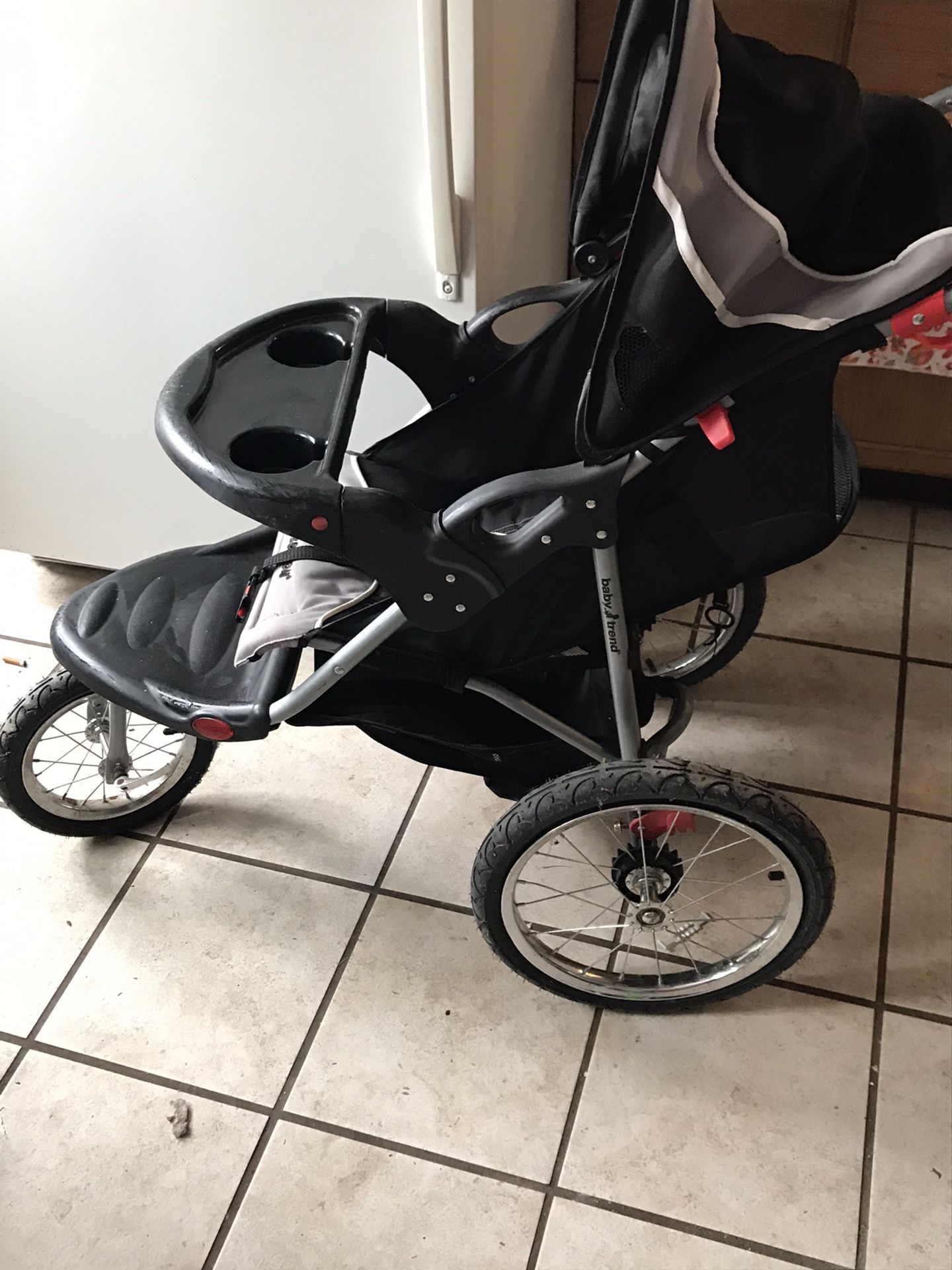 Baby trend 3wheel stroller