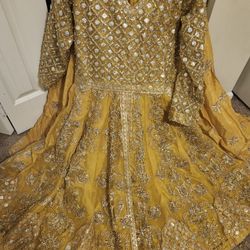 Maria B pakistani Yellow Dress