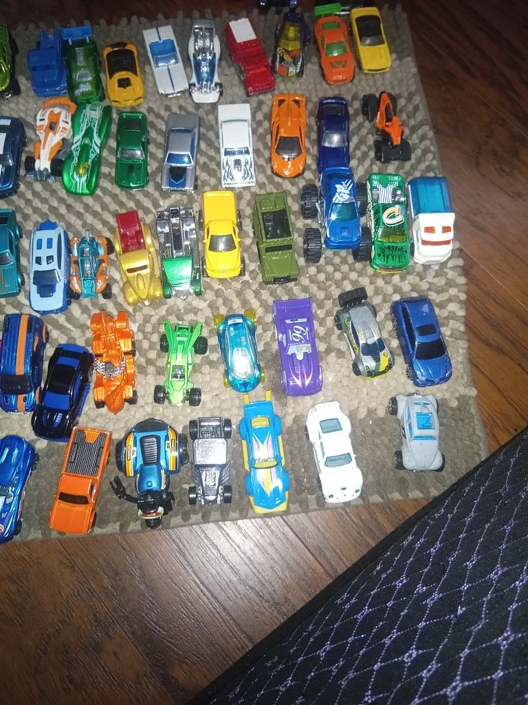 Collectible Tin Cars/Toys