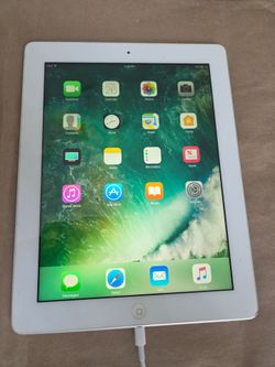 Apple iPad 4th Generation128GB with Charging Cable